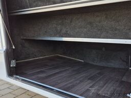 MERCEDES-BENZ 30 Sitzer Schul- Transferbus 519 Lagerfahrzeug