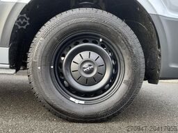 MAN TGE 3.180 Pritsche DOKA LR 4x4 ACC LED DIFF-SPER