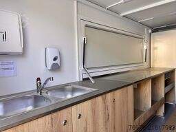 Mercedes-Benz Foodtruck, Imbisswagen, Food Truck mit neuer Küche und Ausstattung