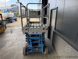 JLG 2646ES schaarlift schaar hoogwerker 2006 / 970uur 10mtr werkhoogte