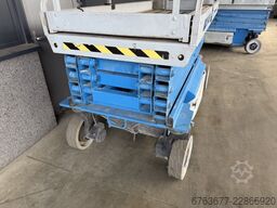 JLG 2646ES schaarlift schaar hoogwerker 2006 / 970uur 10mtr werkhoogte