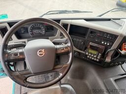 VOLVO FM330 6x2*4 Carrier Supra 1050 Nordic