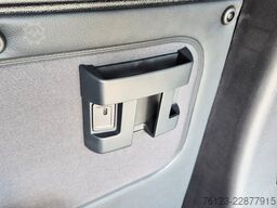 MERCEDES-BENZ Sprinter Elektro 9 Sitzer Bürgerbus