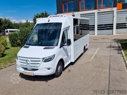 MERCEDES-BENZ Heckniederflur Sprinter 517 / 4 er Bestuhlung