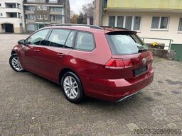 VOLKSWAGEN Golf Variant 110kw DSG Comfo. * Alcantara * Navi