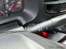 IVECO 80-220 Eurocargo, Gardine, ladebordwand