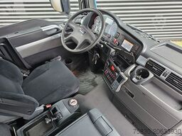 MAN TGS 47.440 BBL / 10X4 HOOKLIFT + Z CRANE