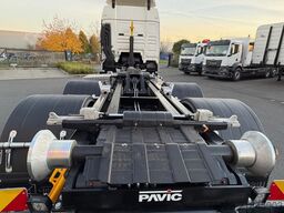 MAN TGX 26.540 6x2 LL Abroller Hyva Titanium