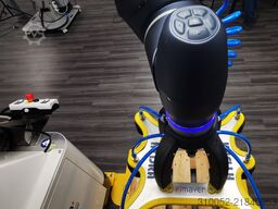 FJ Mayer HYDRA cobot palletizer Vorführmaschine