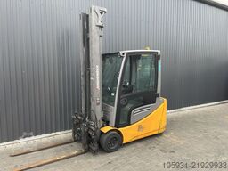 Jungheinrich EFG220