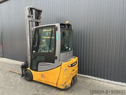 Jungheinrich EFG220