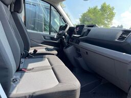 VOLKSWAGEN Crafter 35 L4H3 AHK RFK oh. Schäden