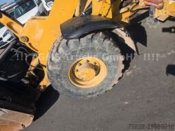 CATERPILLAR 907 H / SW + Schaufel / Motorschaden