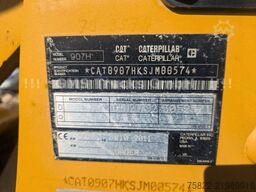 CATERPILLAR 907 H / SW + Schaufel / Motorschaden