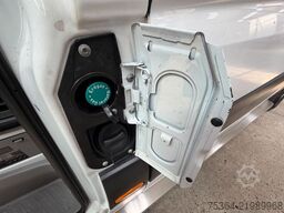 MERCEDES-BENZ Sprinter 316 ERDGAS/CNG 9 Sitze MOTOR KAPUTT