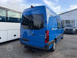 MERCEDES-BENZ Sprinter 319 CDI V6 Automatik Klima LED AHK