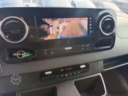 MERCEDES-BENZ Sprinter 319 CDI V6 Automatik Klima LED AHK