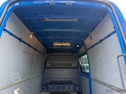 MERCEDES-BENZ Sprinter 319 CDI V6 Automatik Klima LED AHK