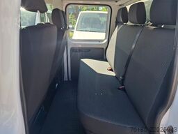 VOLKSWAGEN T6.1 Doka 4motion 1. Hand