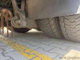 MERCEDES-BENZ 2540 LL 6x2/4 Kühlkoffer 8.2m LBW 2,5t  Carrier