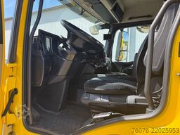 MERCEDES-BENZ 2540 LL 6x2/4 Kühlkoffer 8.2m LBW 2,5t  Carrier