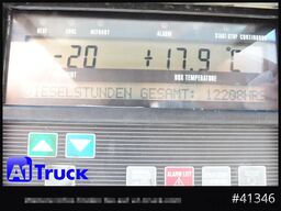 SCHMITZ SKO 24,  Carrier Vector 1550, Lift Doppelstock