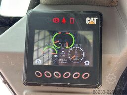 CAT 239D