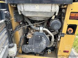 CAT 239D