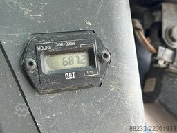 CAT 216B3