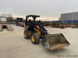 JCB 403 SV