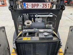 JCB 403 SV