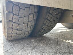 Mercedes-Benz Actros 1848 RETARDER   560373 km original. 