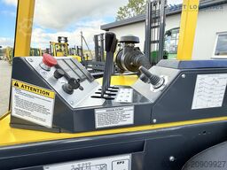 Combilift C3000CB GAS TRIPLEX 4900 POSITIONER TOP1