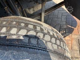 Mercedes-Benz Atego 1218 + HYVALIFT HAAKARM SYSTEEM + MANUAL