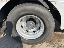 Mercedes-Benz Atego 1218 + HYVALIFT HAAKARM SYSTEEM + MANUAL