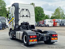 Volvo FH 13.500 Globetrotter 4x2 - I parkcool - Full ...