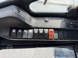 LINDE H25D-02 Triplo 470 Freelift / Sideshift / 4e Functie VW Diesel 2017