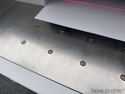 IDEAL Krug & Priester 5560 LT Schneidemaschine mit Lufttisch