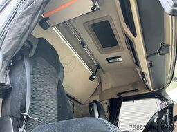 Mercedes-Benz Actros 1842 Streamspace / 574 dkm / Tacho V2 / ...