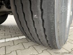 Krone Coolliner / Carrier Vector 1950 / Frigo Box / B...