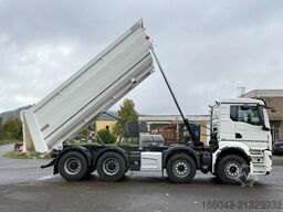 MAN TGS 35.480 MAN TGS 35.480 BB 8X4 Mulden Kipper ...