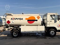 MAN 10.153 (7410L / STEEL SUSP. / MANUAL PUMP / POM...