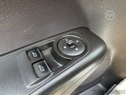 FORD Transit Courier 1.5 TdCi L1H1 Klima Ahk Kamera