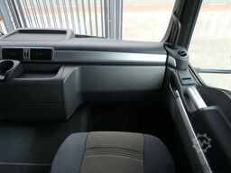 MAN TGM 12.250 | Roller sail | Dhollandia 1500kg | ...