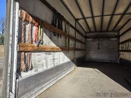 IVECO 120E25 Pritsche&Plane,Ladebordwand 1,5 To