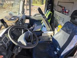 IVECO 120E25 Pritsche&Plane,Ladebordwand 1,5 To