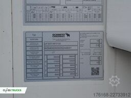 SCHMITZ CARGOBULL SKO FP 60 ThermoKing SLXi 300