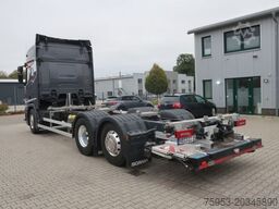 Scania R 450 62x Lenkachse Ladebordwand