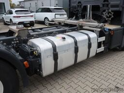 Scania R 450 62x Lenkachse Ladebordwand