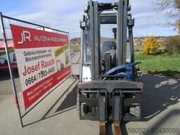 Linde H25D - Triplex-Freihub 4,7m + Zinkenversteller+Sei